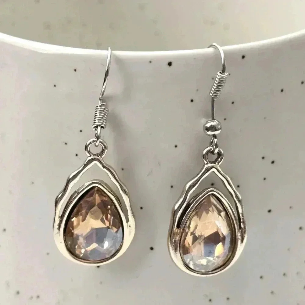 Cream Drop Hook Dangle Silver Fashion Earrings Jewelry E76